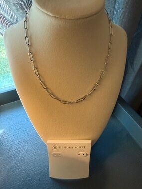 Kendra Scott Silver Elongated Link Necklace
